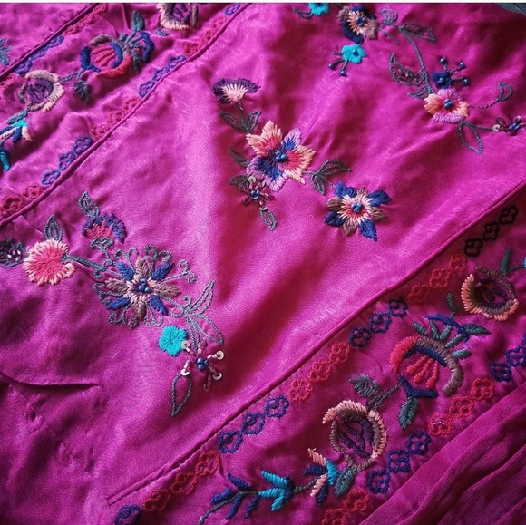 🍒NWT🍒 FREE PEOPLE EMBROIDERED KIMONO - Picture 4 of 5